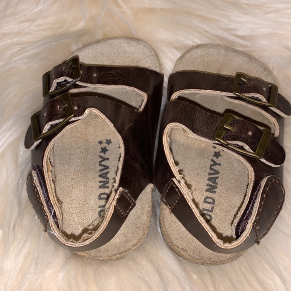 🔥4/$25🔥Sandals size 3.  6-12 months - Picture 3 of 6